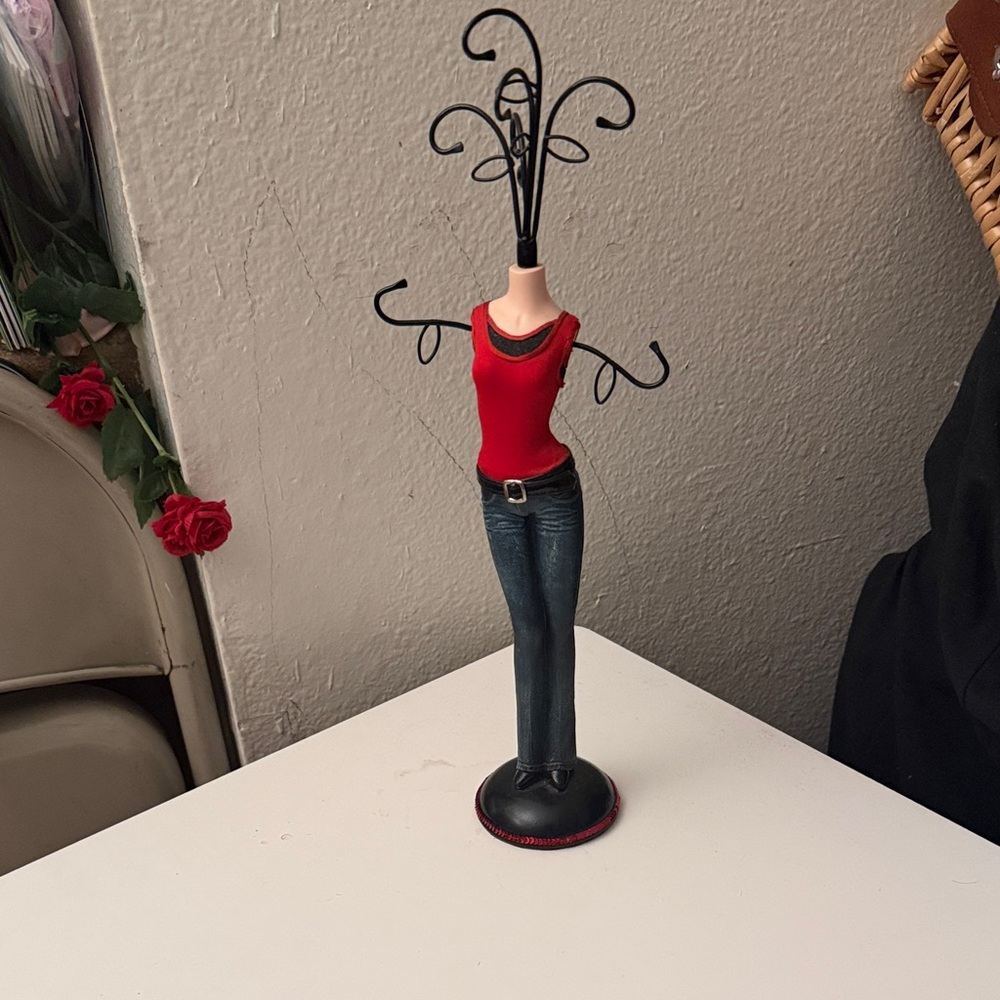 Stylish Red and Black Jewelry Holder